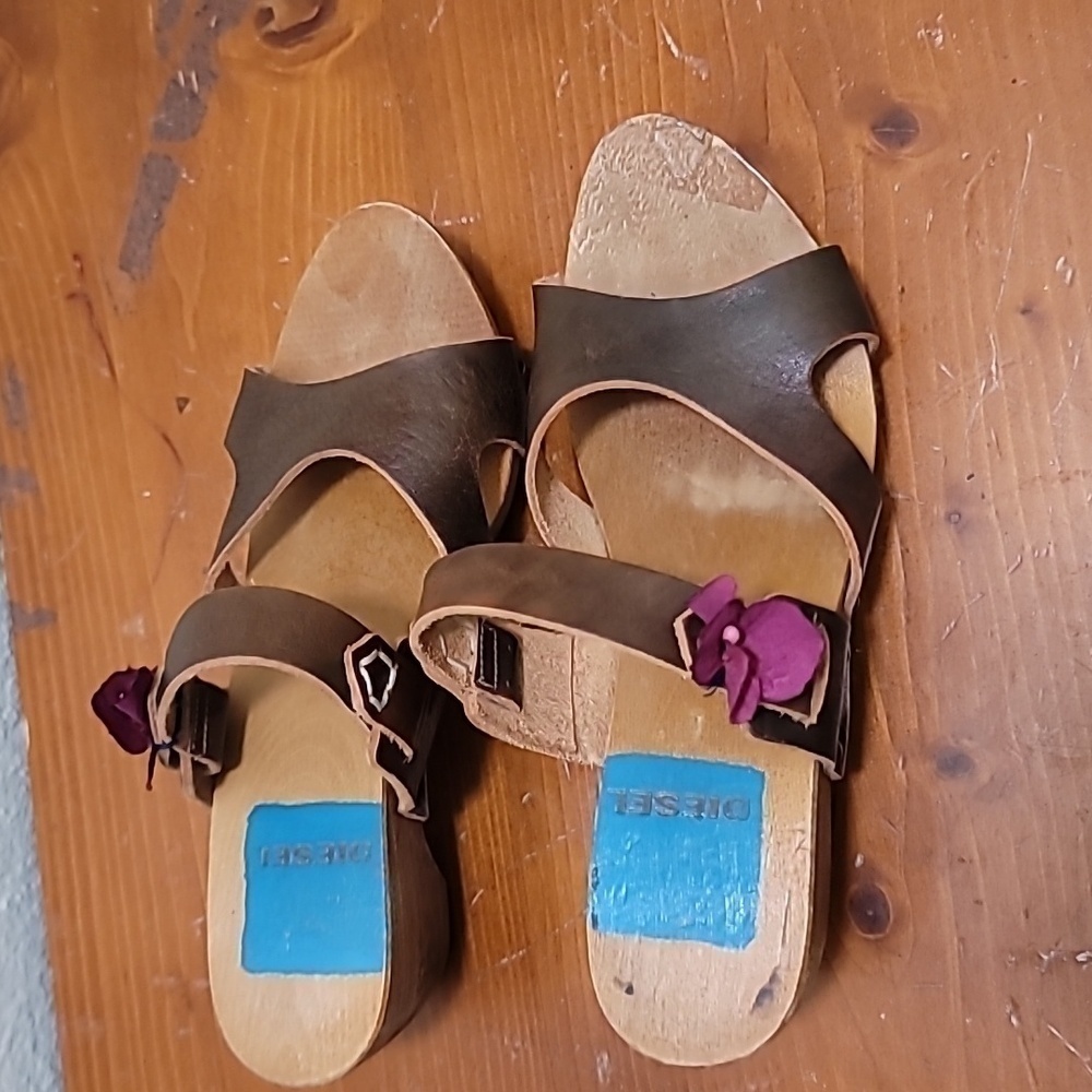 VINTAGE DIESEL‎ WOMEN'S BROWN LEATHER AND WOOD BLOCK HEEL SANDAL SZ 6 - Picture 2 of 9